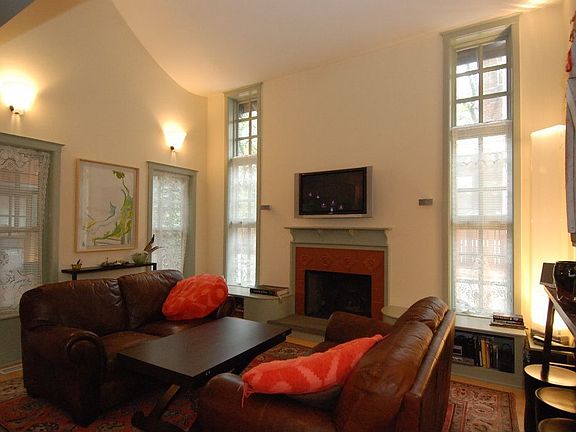 Living room with Wave Ceiling