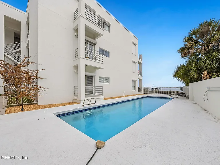 75 Comares Ave #3A — Photo 3