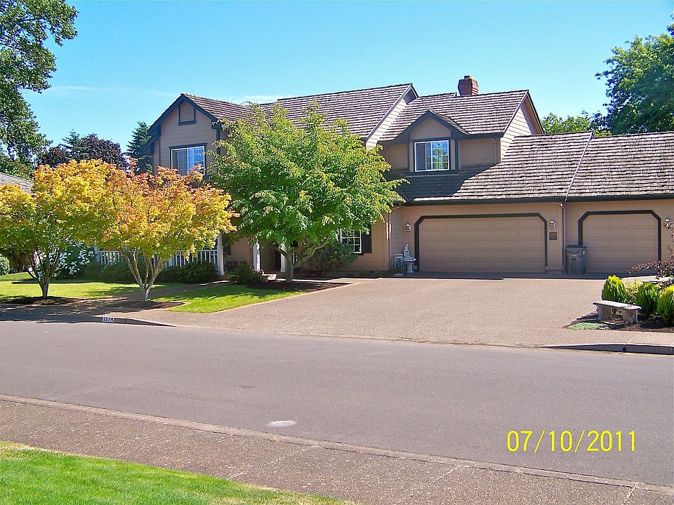 1274 Regency Dr.