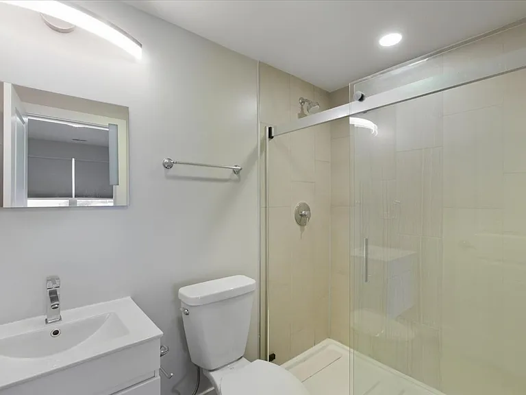 10604 Alice Mae Ct — Photo 9