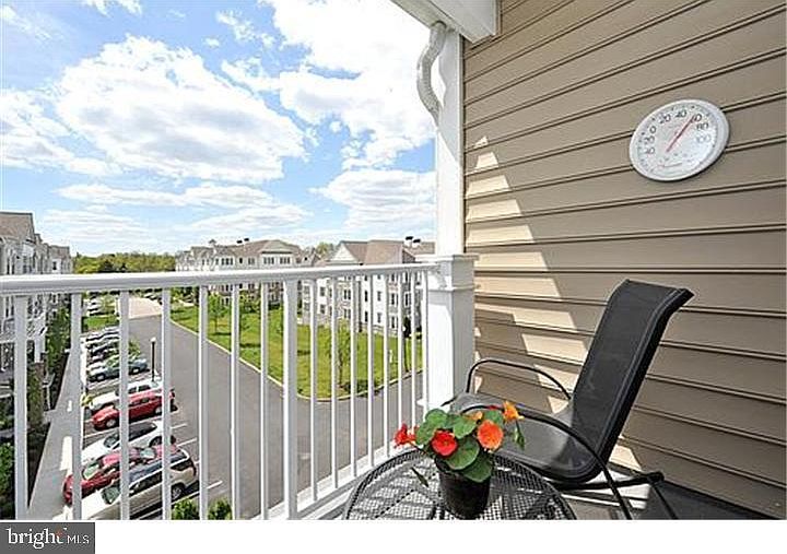 1st image of 6406 Lilac Ct