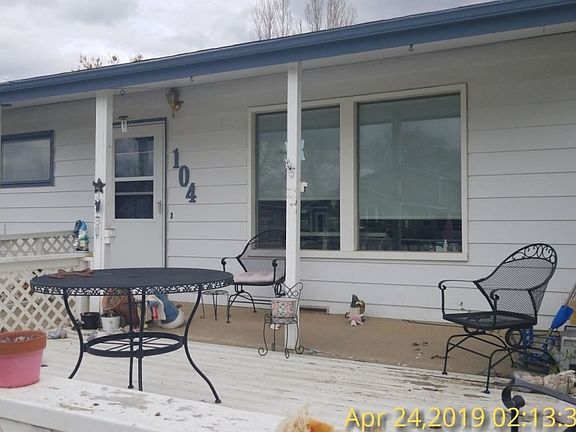 2nd image of 104 N Sewell Ave