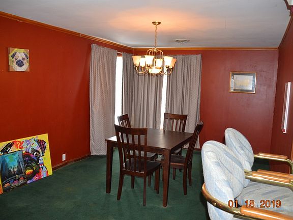 3rd image of 120 Parkgrove Dr