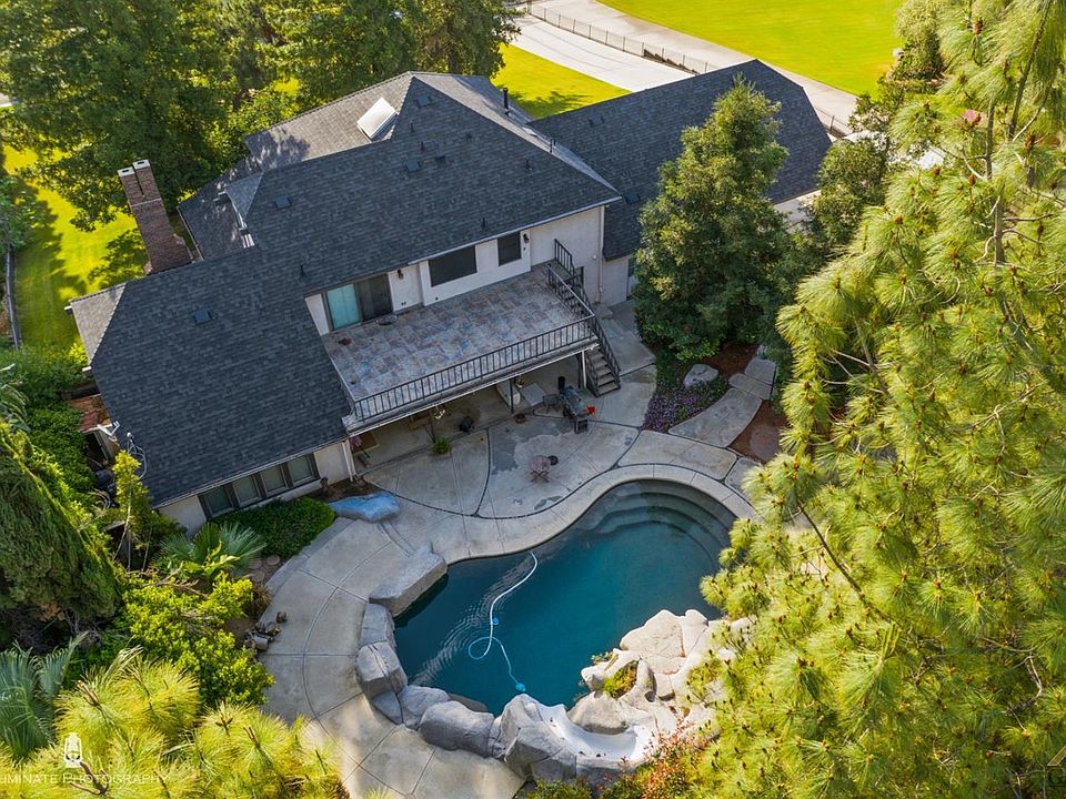 1st image of 4000 Flintridge Dr