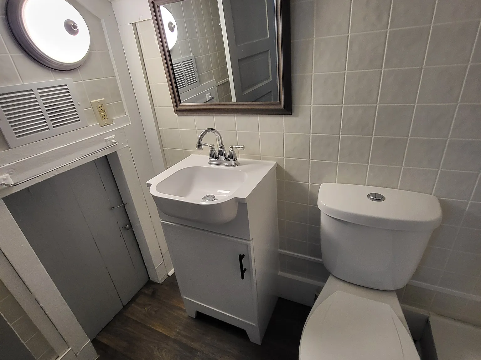 1166 Woodland St NE — Photo 3