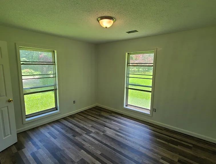 7010 Old Brownsville Rd — Photo 15