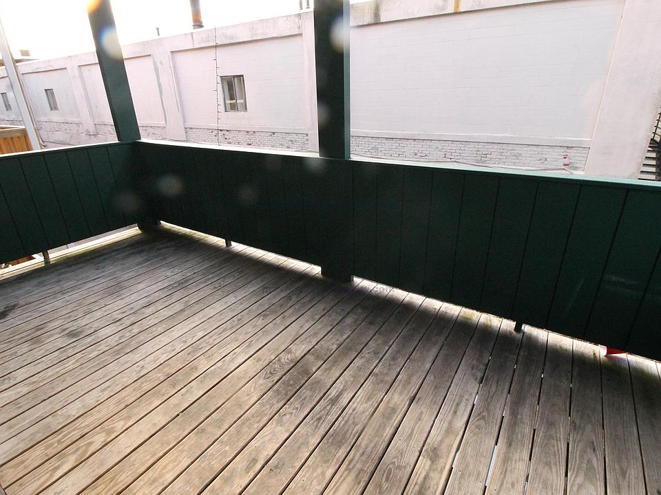 2nd image of 11 Saint Lukes Rd #L2