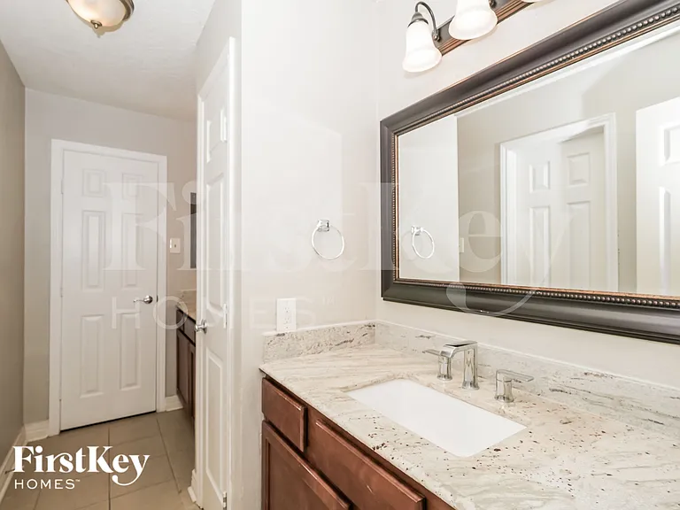 2411 Shady Brook Dr — Photo 17