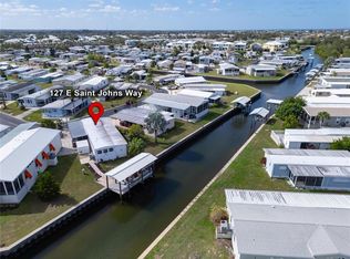 127 E Saint Johns Way, Apollo Beach, FL 33572