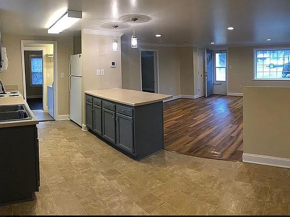 2nd image of 4215 Alleghany Dr