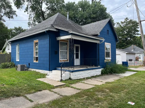 1453 Walnut St, Terre Haute, IN 47807