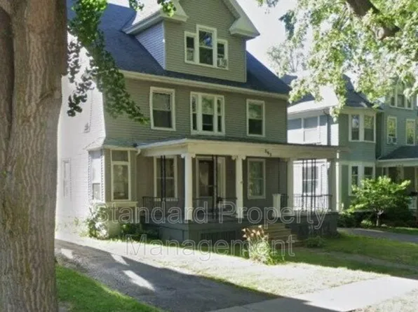 293 Dartmouth St, Rochester, NY 14607