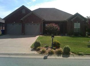 1450 Champions Dr, Conway, AR 72034