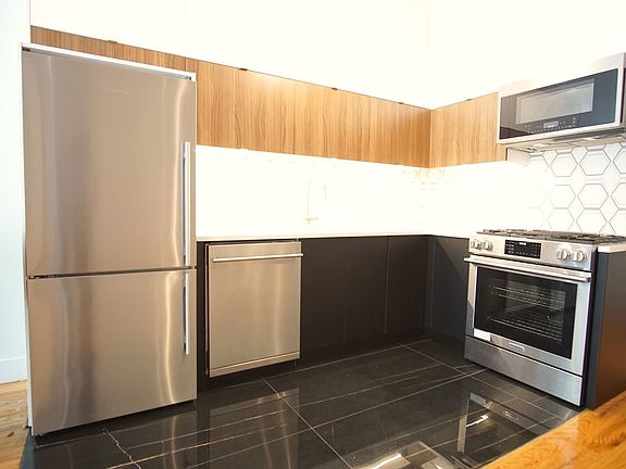 5th image of 255 McKibben St APT 212