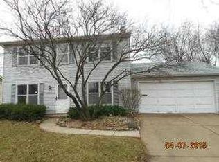 2230 W Illinois Ave, Aurora, IL 60506