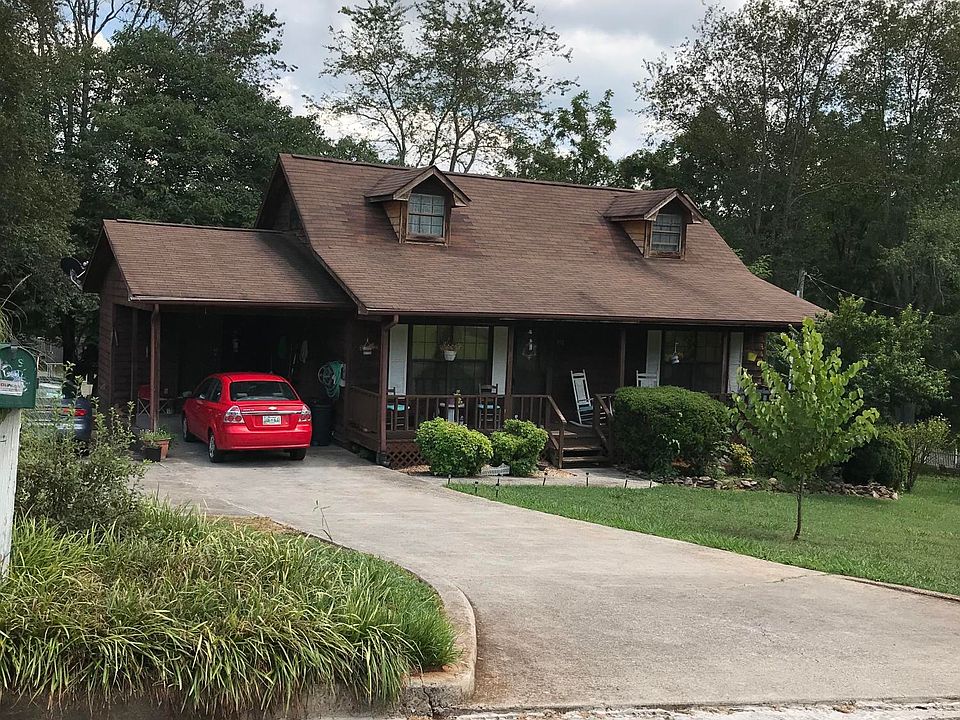 2nd image of 212 Heuer St