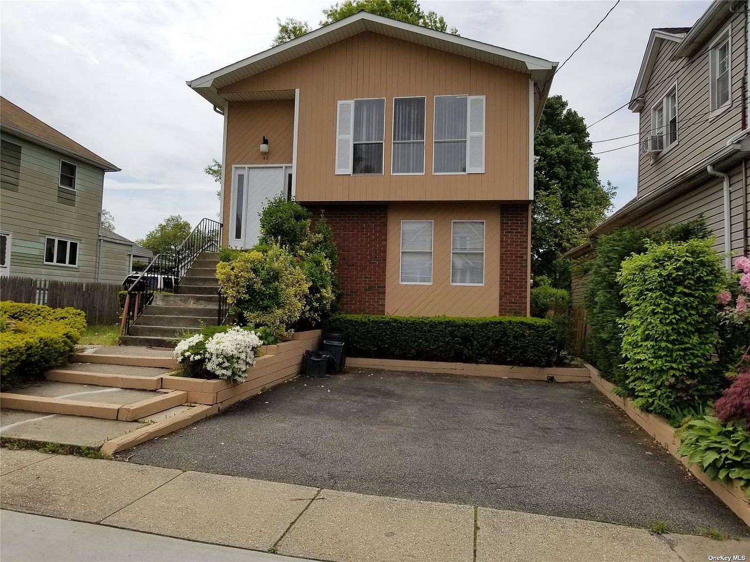 48 Lenox Avenue, Westbury, NY 11590 Zillow