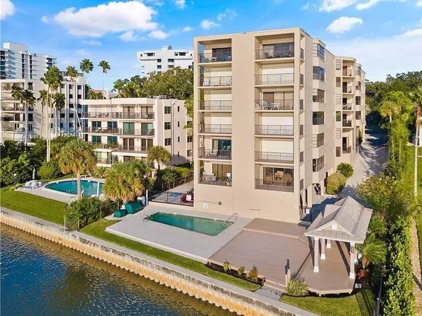 602 Lime Ave APT 501, Clearwater, FL 33756