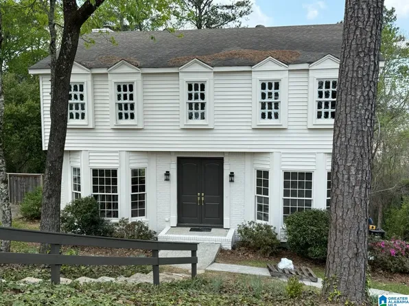 1458 Shades Crest Rd, Birmingham, AL 35226