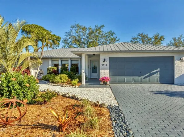 7612 4th Avenue Dr NW, Bradenton, FL 34209