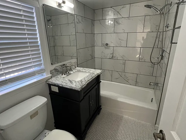 1522 E Main St #A — Photo 10