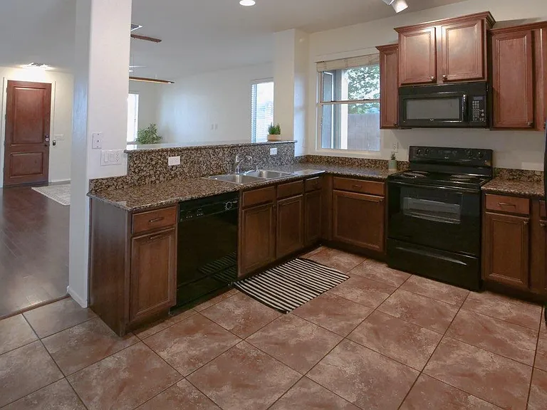 2188 S Heron Ln — Photo 6