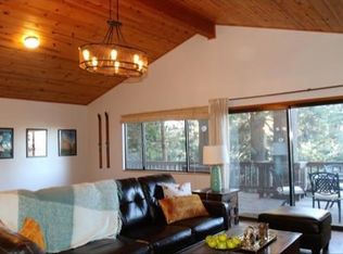 657 Lake Dr, Lake Arrowhead, CA 92352