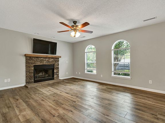 4th image of 1699 Burnt Oak Dr Unit 195