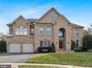 10200 Sweetwood Ave, Rockville, MD 20850