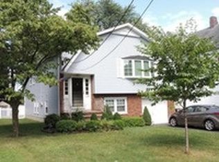 21 E Passaic St, Maywood, NJ 07607