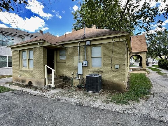 3rd image of 3312 S University Dr #1