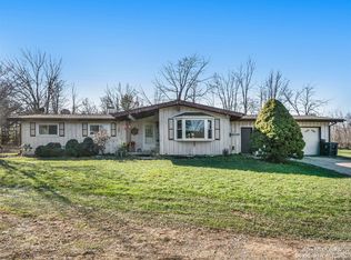 13876 Sheridan Rd, Manchester, MI 48158