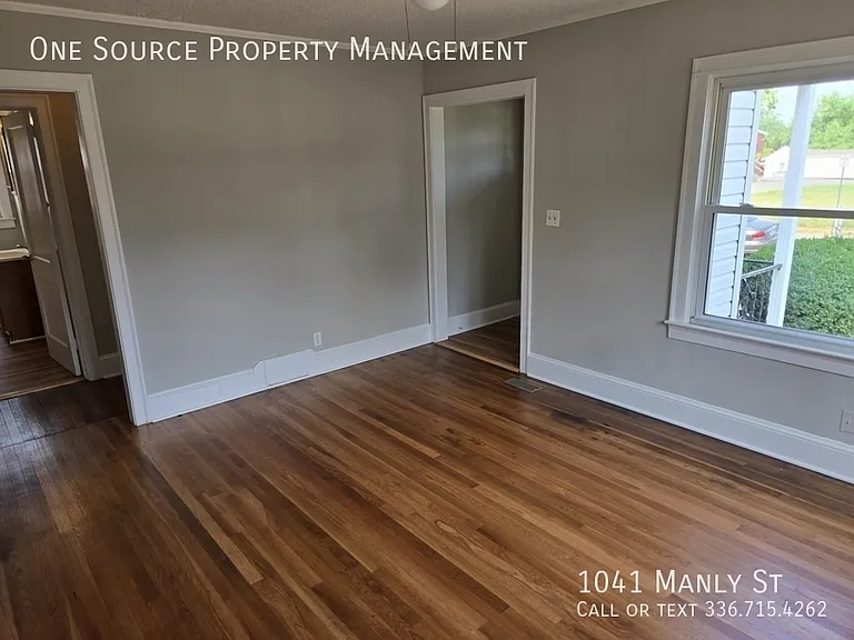 1041 Manly St — Photo 11