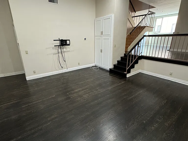 4664 Willis Ave #4 — Photo 27