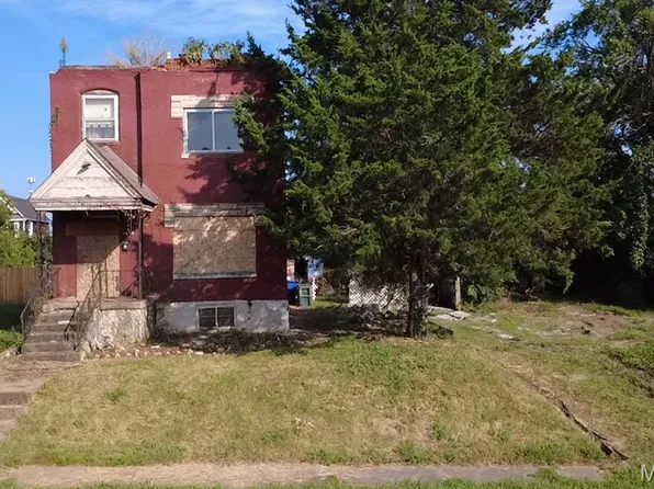 1472 Stewart Pl, Saint Louis, MO 63112