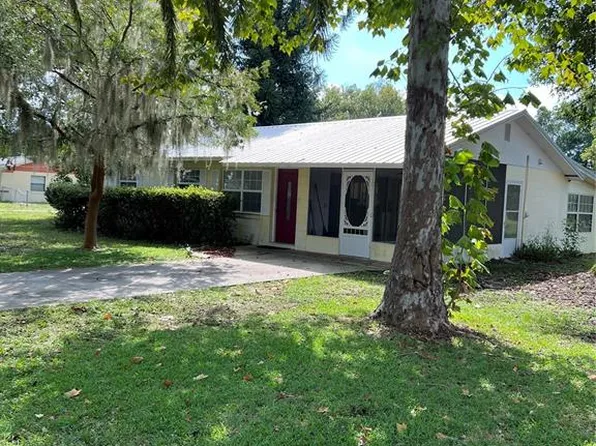 11450 Lakeview Dr, Leesburg, FL 34788