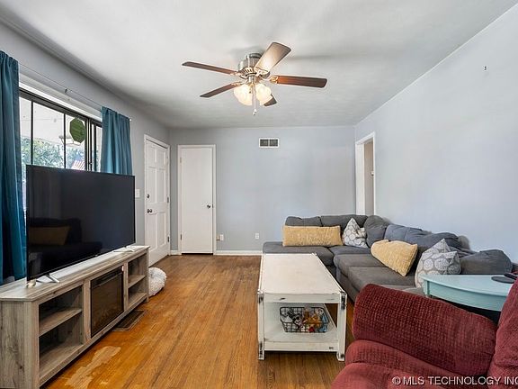 4th image of 4932 S Maybelle Ave