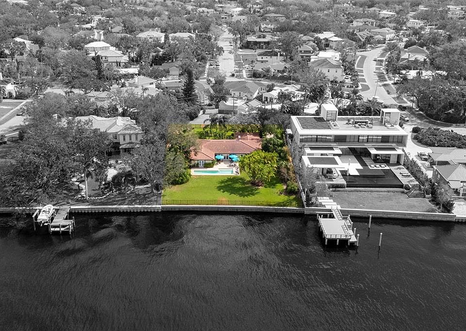 1st image of 306 Blanca Ln