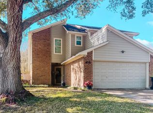 810 Live Oak Ave, Bay City, TX 77414