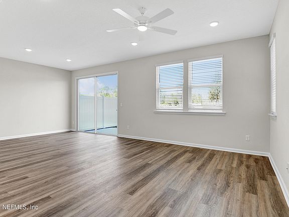 5th image of 6890 MIRAGE Street