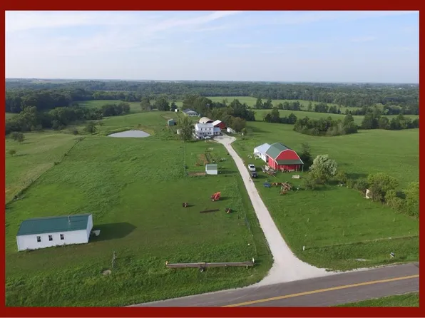 37328 State Hwy E, La Plata, MO 63549