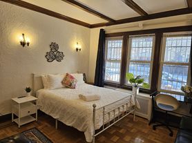 3618 Crescent St, Astoria, NY