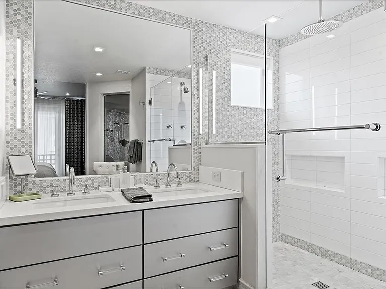 15221 N Clubgate Dr #2062 — Photo 15