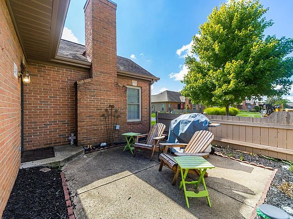 5th image of 2403 Hooverside Ln