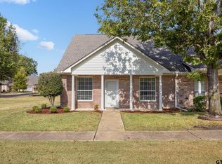 1930 Hollylake Cir, Tyler, TX 75703
