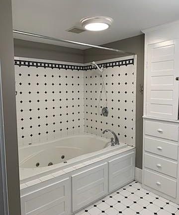 3rd image of 283 Park Ave W #5