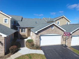 17322 Brook Crossing Ct, Orland Park, IL 60467