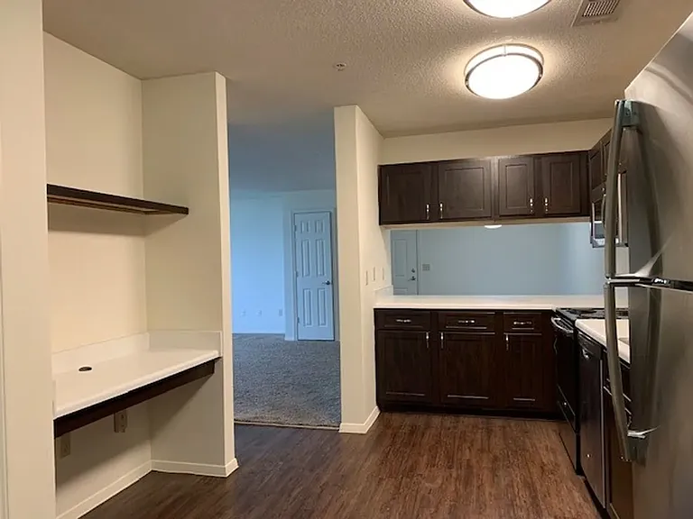 Hamilton at Turman Farms Apartments — Photo 2