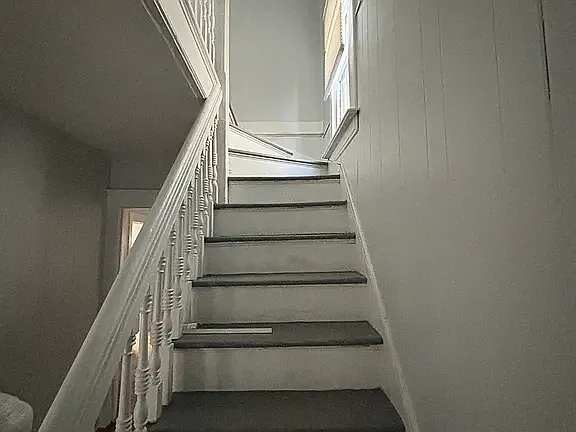 90 Pond St — Photo 9