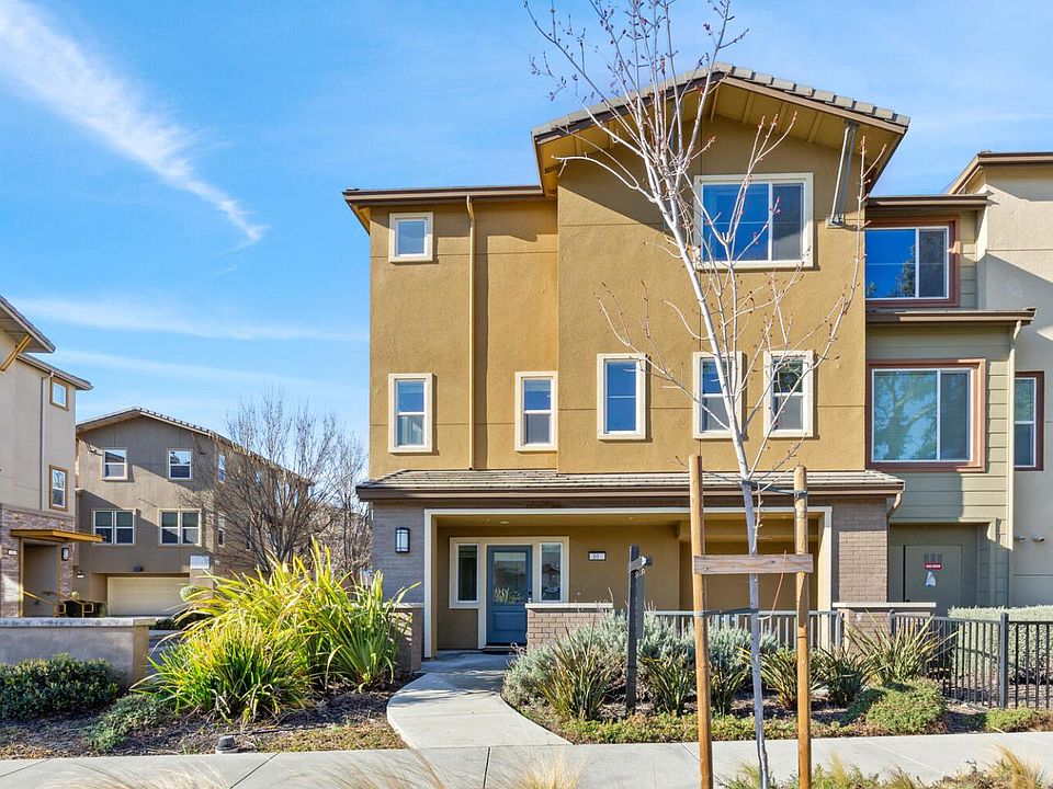 1st image of 2409 Venturi Pl Unit 10